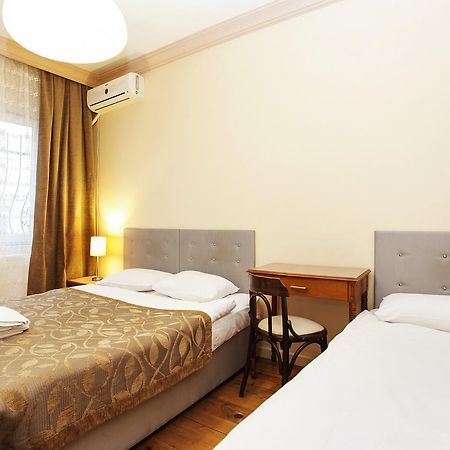 Mete Apartments Istanbul Exterior photo