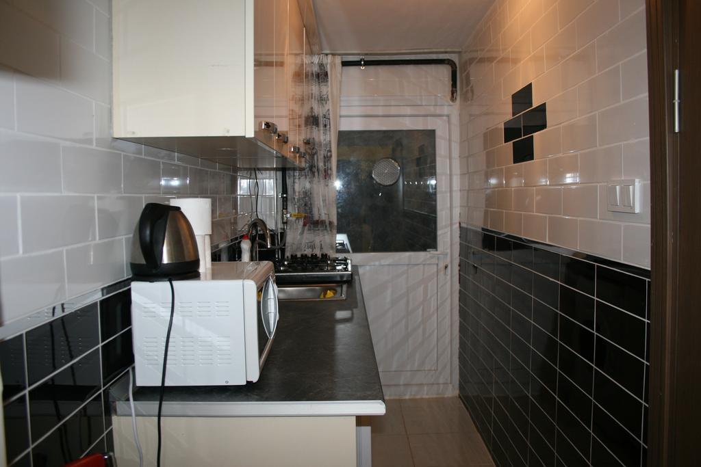 Mete Apartments Istanbul Room photo