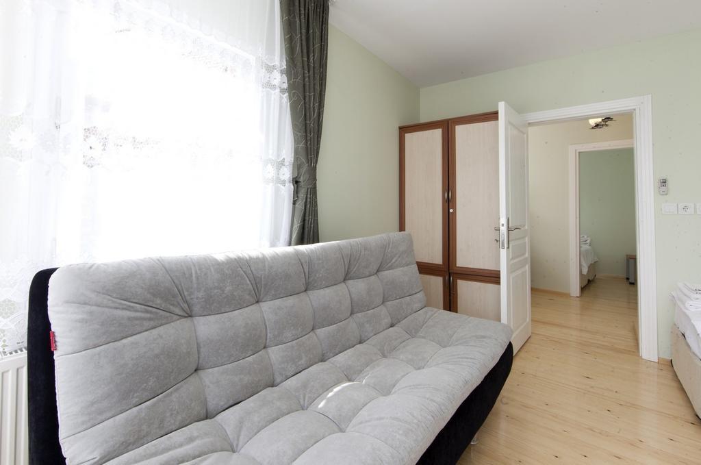 Mete Apartments Istanbul Room photo