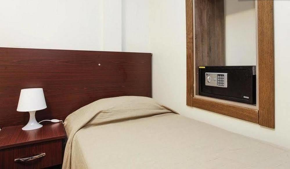 Mete Apartments Istanbul Exterior photo